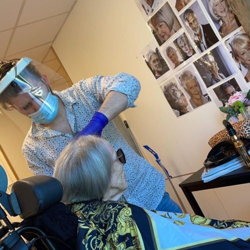 69f682a6-e4ba-4a9c-8cb0-2ca23507a811